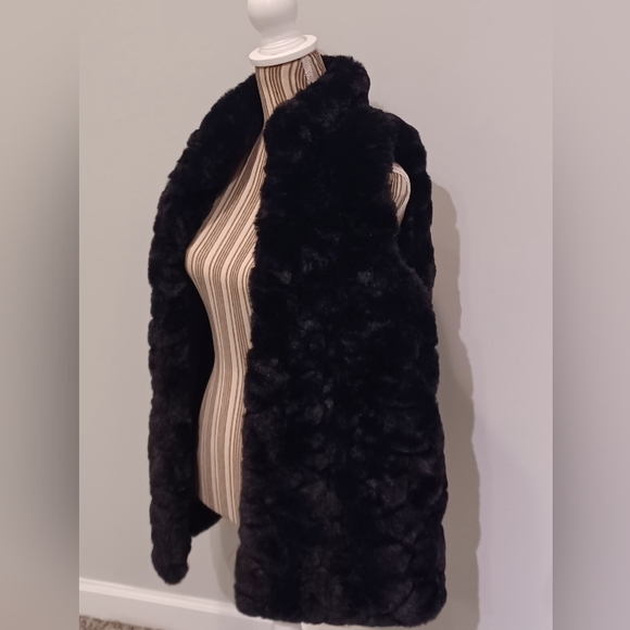 Pre-Owned Rachel Zoe Fully Lined Faux Fur Vest Black sz L - Picture 2 of 8